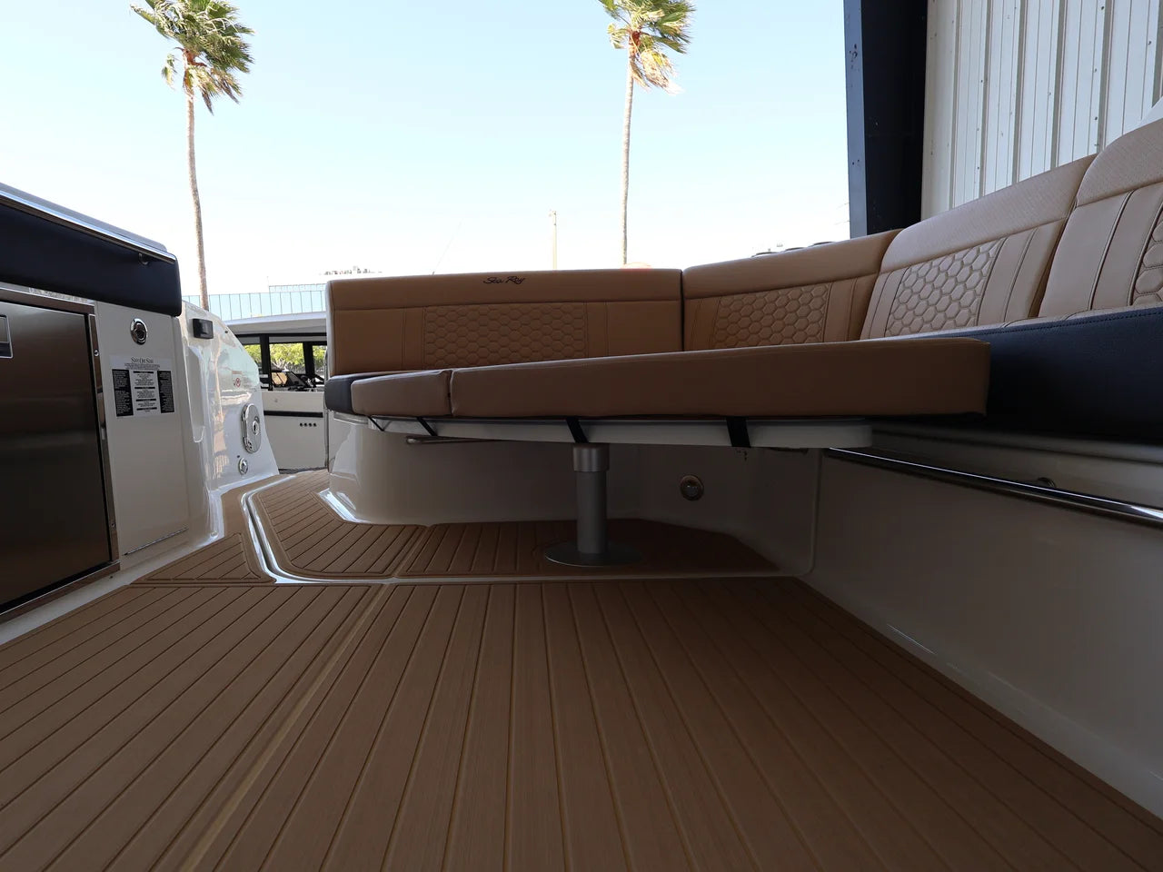 2026 Sea Ray Sundancer 320 Outboard 32.0 feet, Naples, Florida #11