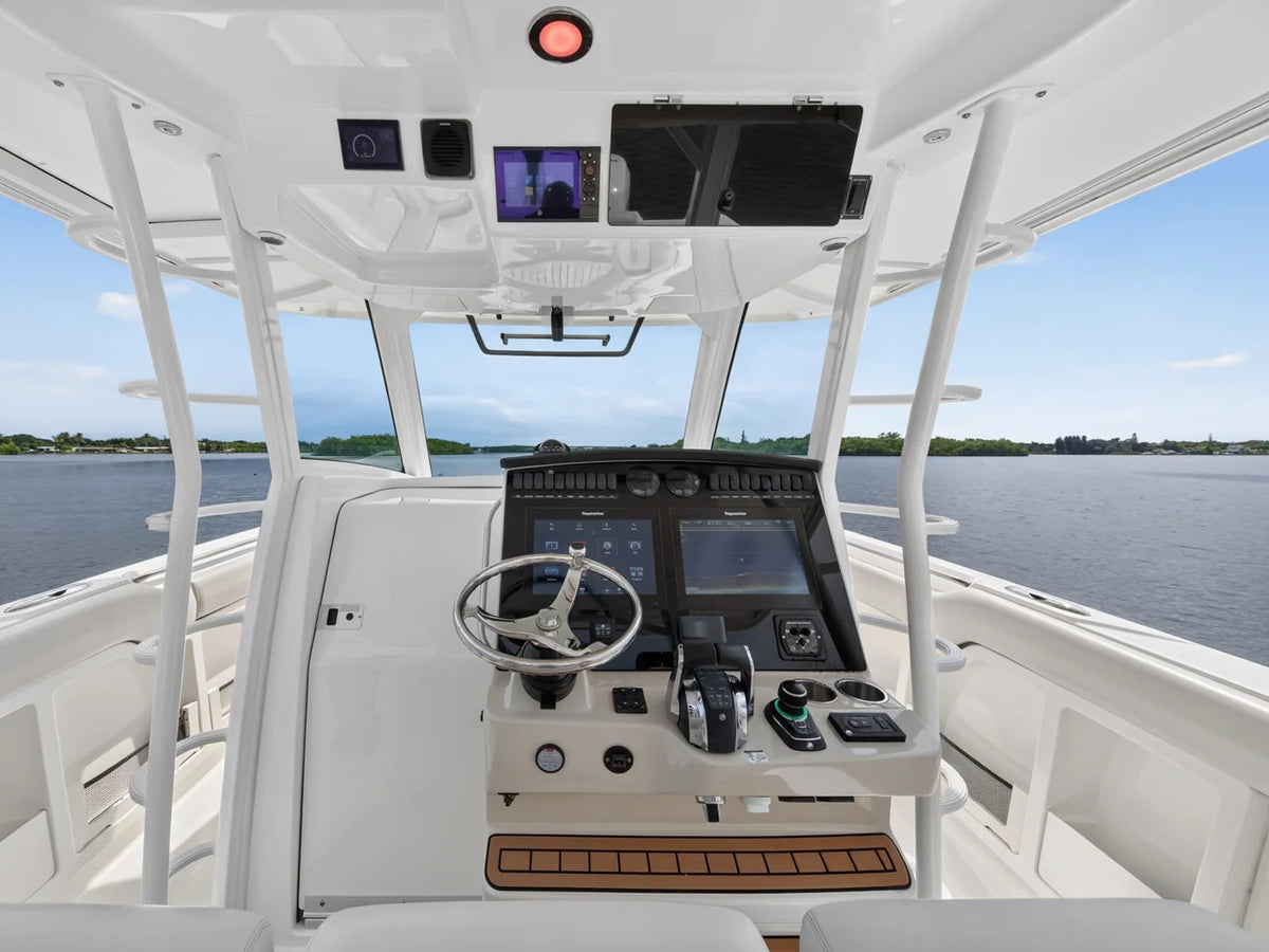 2018 Boston Whaler 380 OUTRAGE 38.0 feet, Stuart, Florida #63