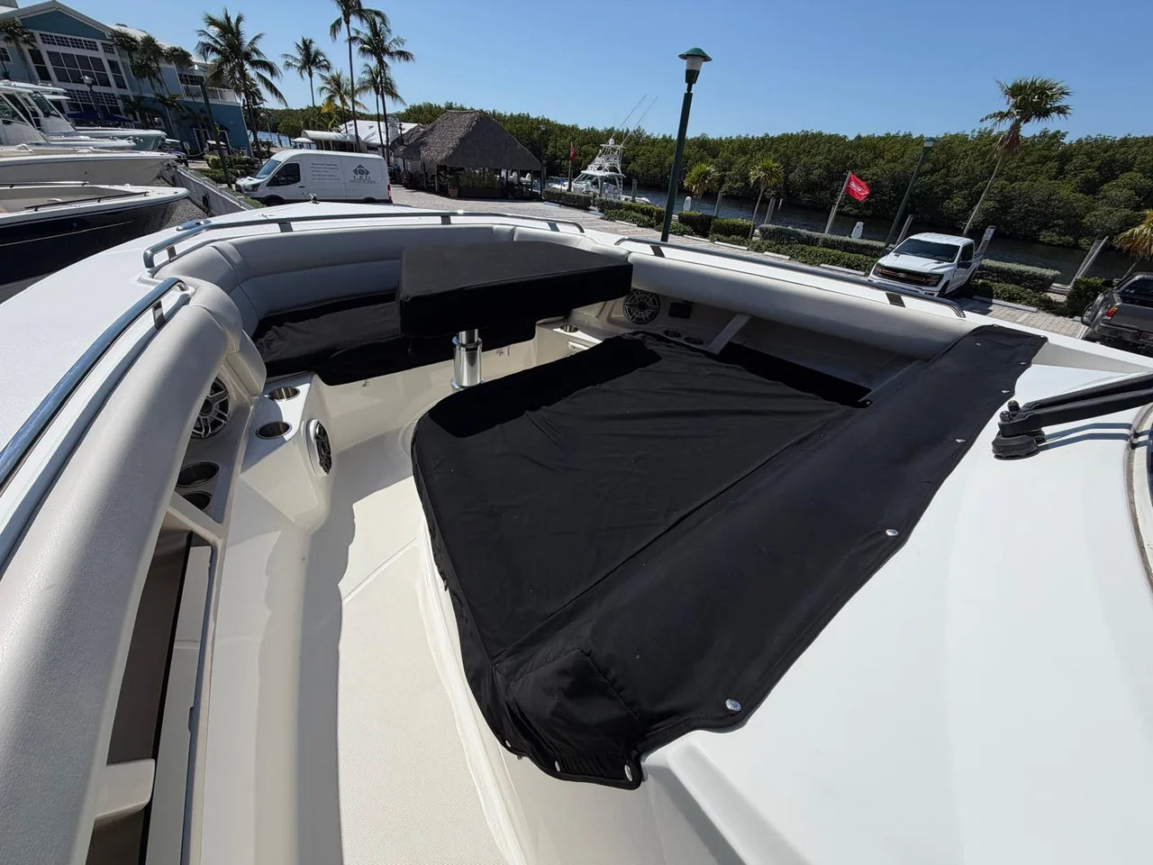2022 Boston Whaler 350 REALM 35.0 feet, Key Largo, FL #22
