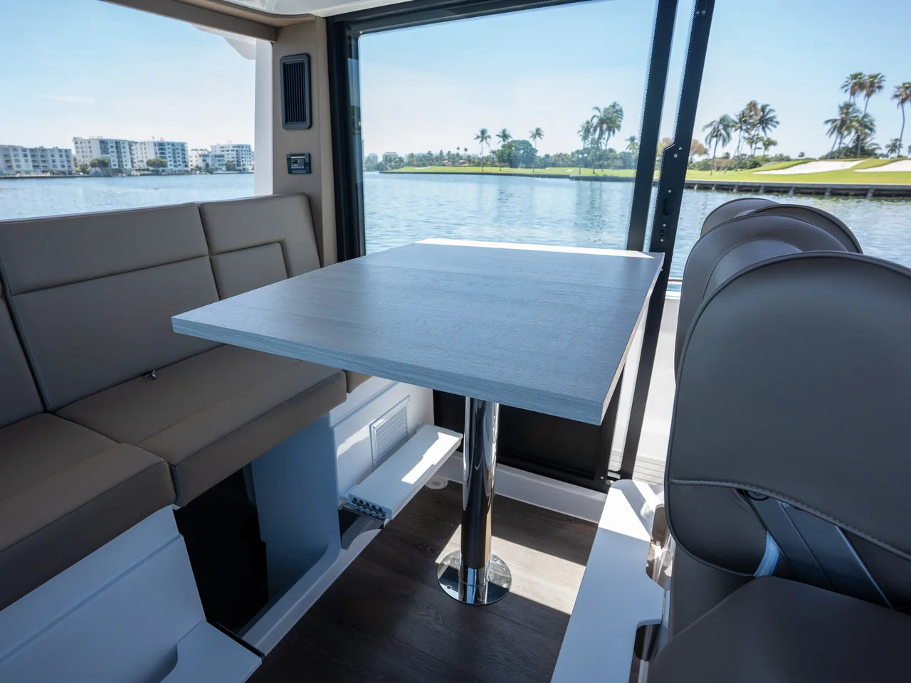 2026 Cruisers Yachts 38 VTR EC 38.0 feet, Miami, FL #28