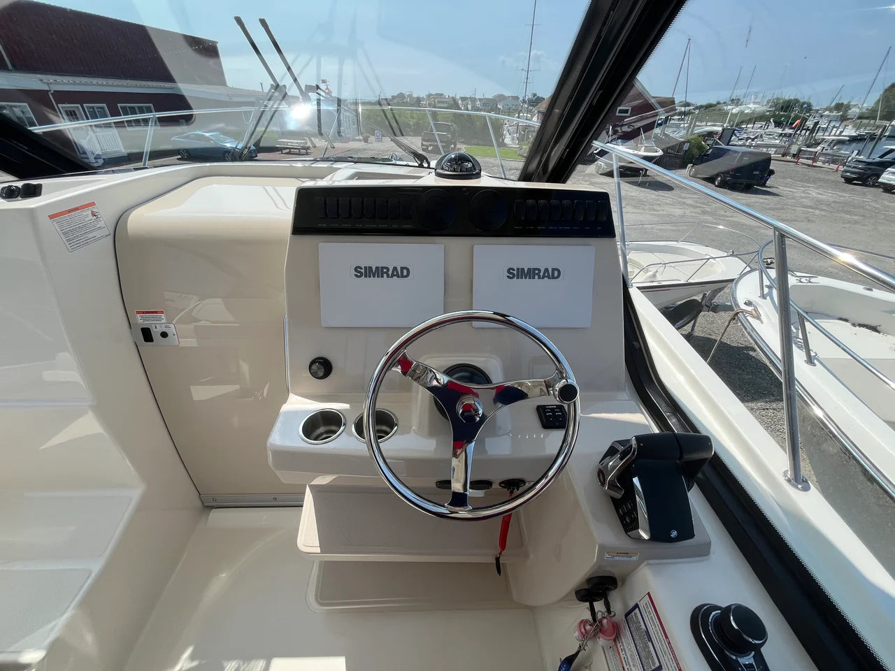 2025 Boston Whaler 325 CONQUEST 32.0 feet, Westbrook, CT #19