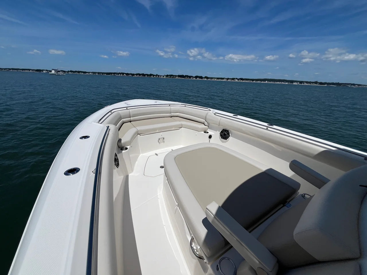 2026 Boston Whaler 330 Outrage 33.0 feet, Westbrook, Connecticut #38