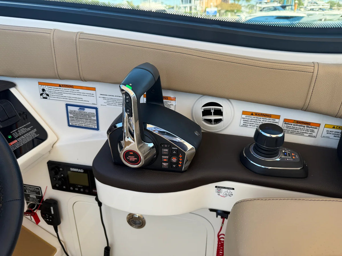 2025 Sea Ray Sundancer 320 Outboard 32.0 feet, Wrightsville Beach, North Carolina #32
