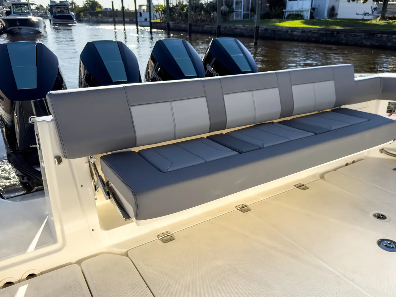 2026 Boston Whaler 420 Outrage 42.0 feet, Fort Myers, FL #7