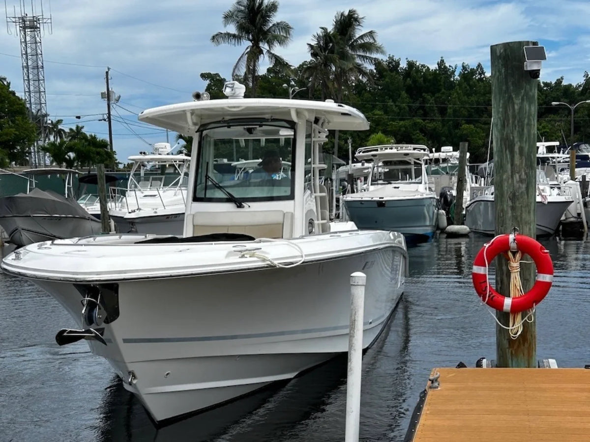 2018 Boston Whaler 330 OUTRAGE 33.0 feet, Ft. Lauderdale, FL #4