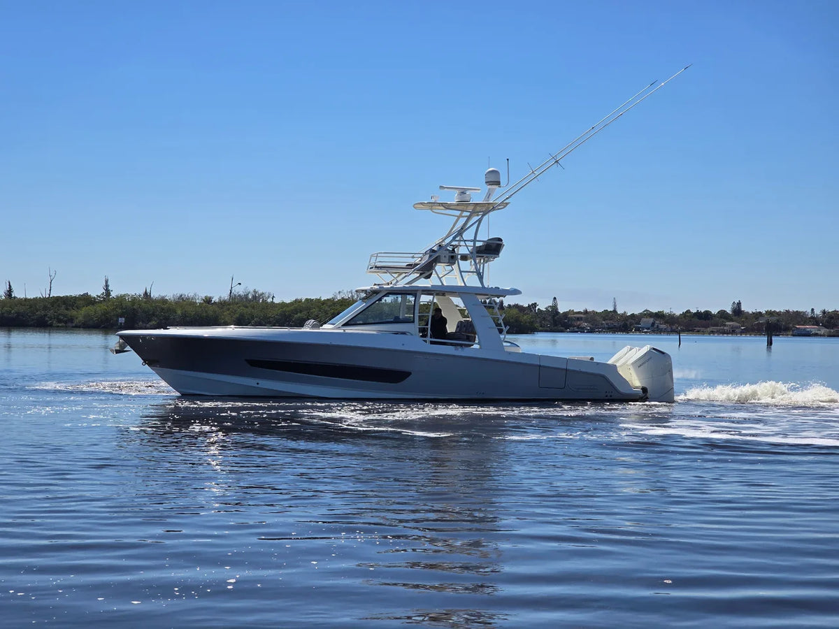 2023 Boston Whaler 420 OUTRAGE 42.0 feet, Stuart, Florida #3