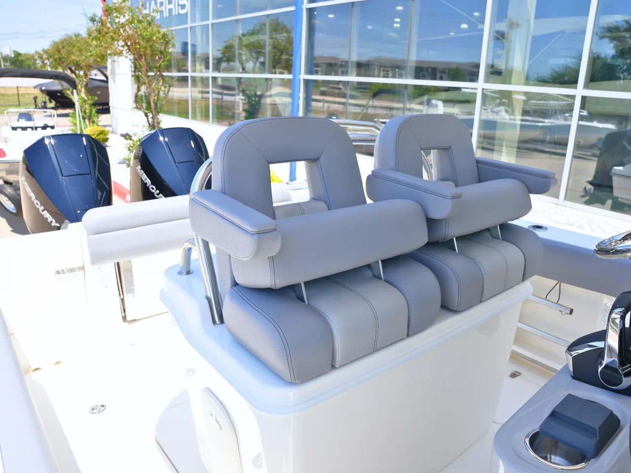 2027 Boston Whaler 250 Outrage 25.0 feet, Lewisville, TX #21