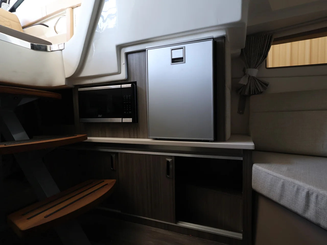 2026 Sea Ray Sundancer 320 Outboard 32.0 feet, Naples, Florida #31