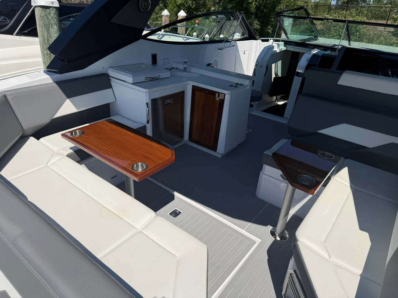 2024 Cruisers Yachts 38 GLS 38.0 feet, Excelsior, Minnesota #14