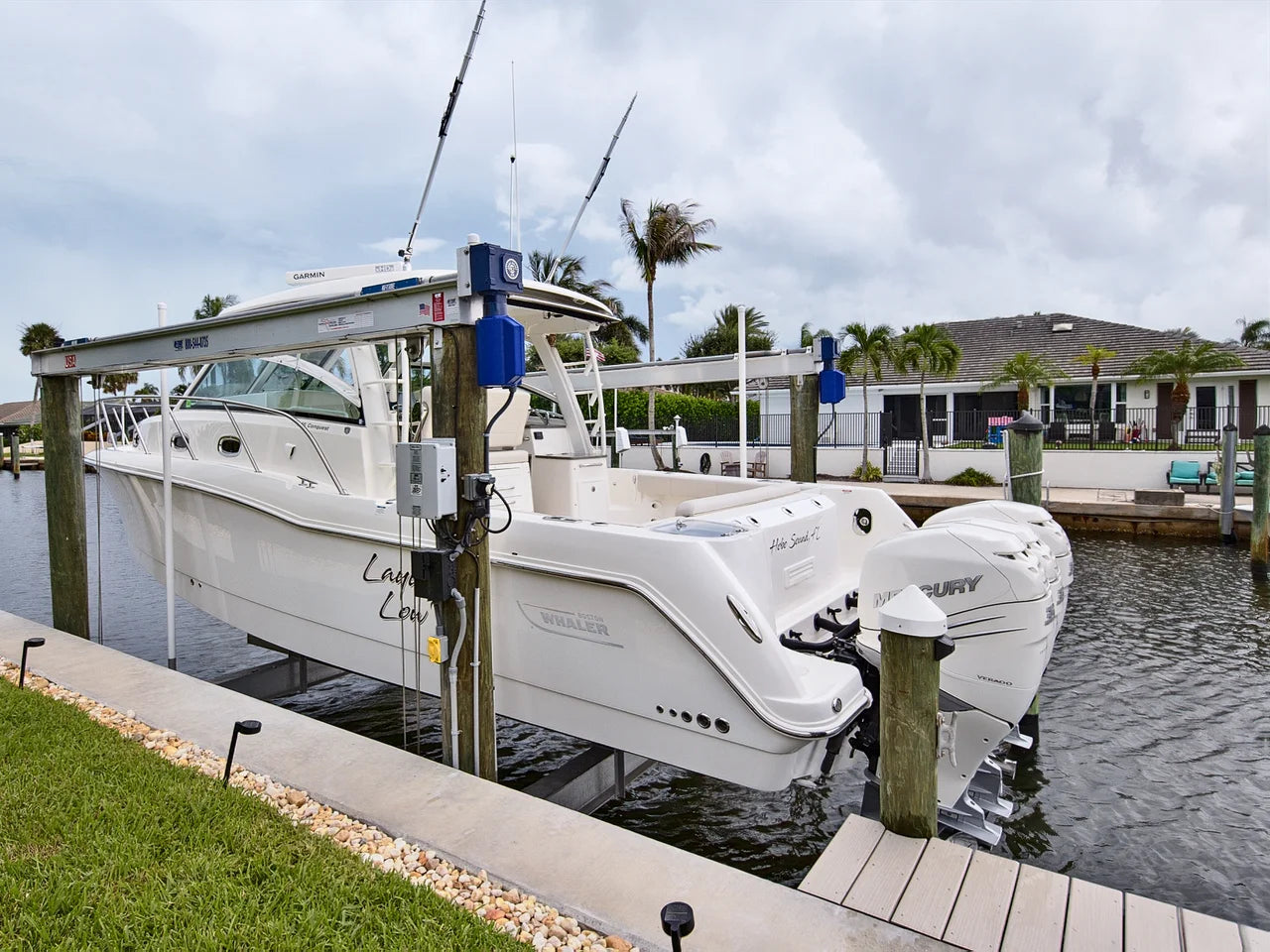 2018 Boston Whaler 345 CONQUEST 34.0 feet, Stuart, Florida #11