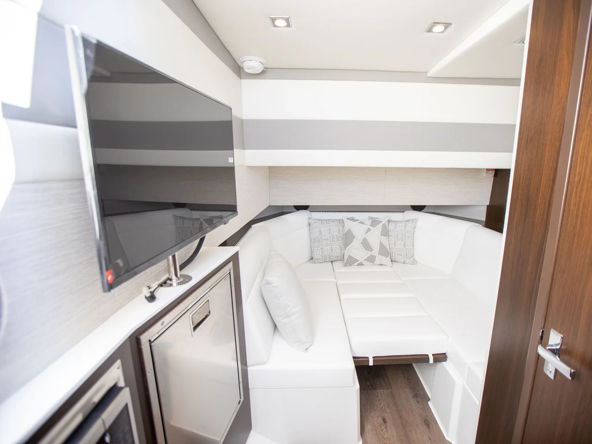 2027 Cruisers Yachts 42 GLS Outboard 42.0 feet, Brick Township, New Jersey #36