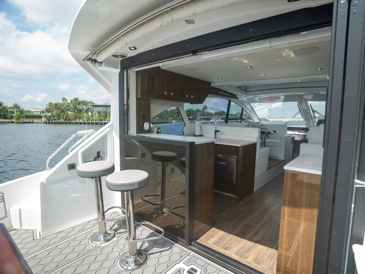 2023 Cruisers Yachts 50 C 50.0 feet, Miami, FL #46
