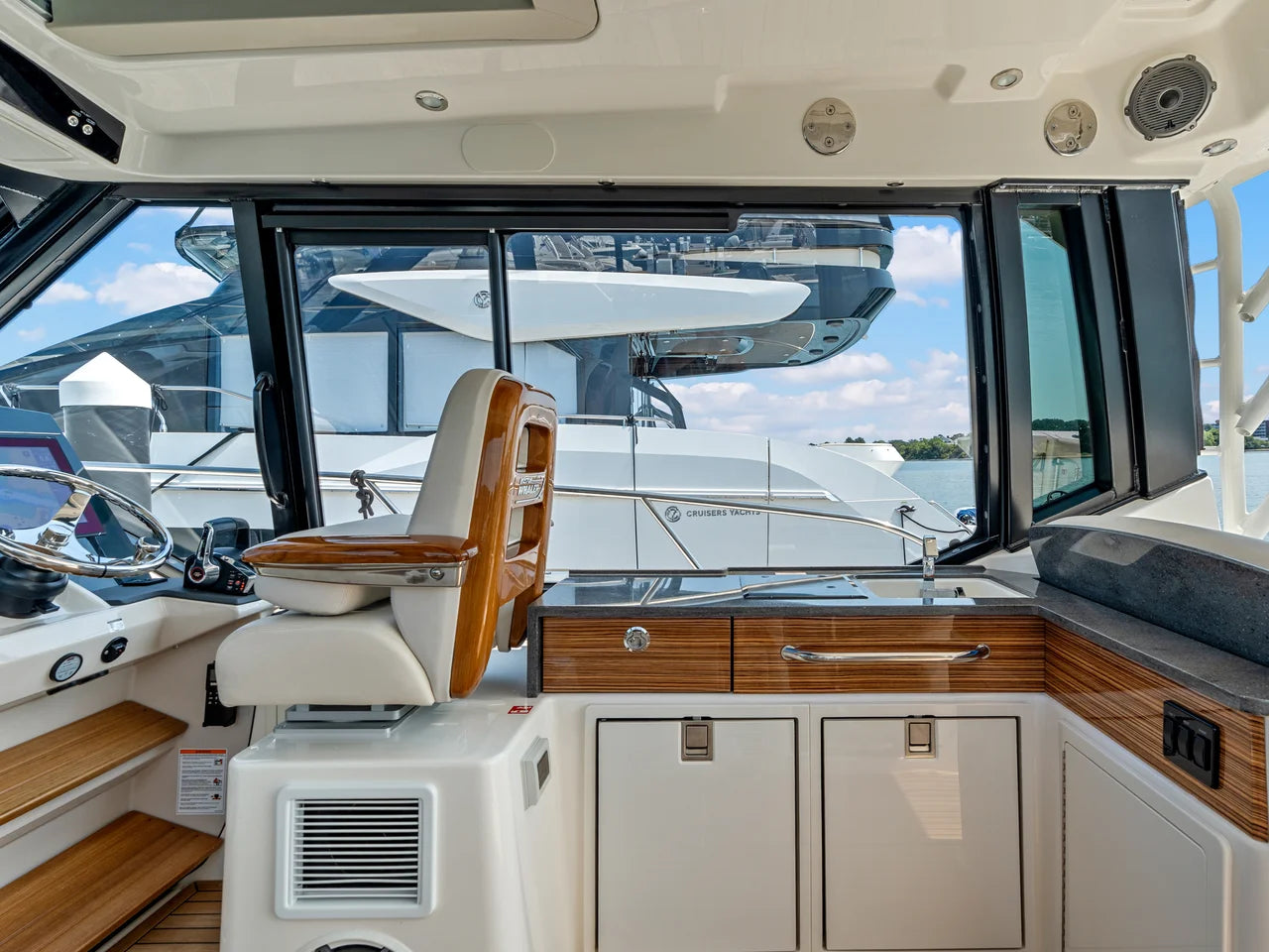 2026 Boston Whaler 405 Conquest 40.0 feet, Quincy, MA #23