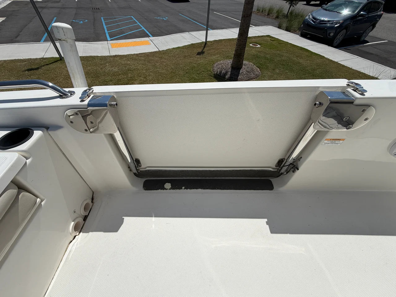 2017 Boston Whaler 270 DAUNTLESS 27.0 feet, Charleston, SC #19