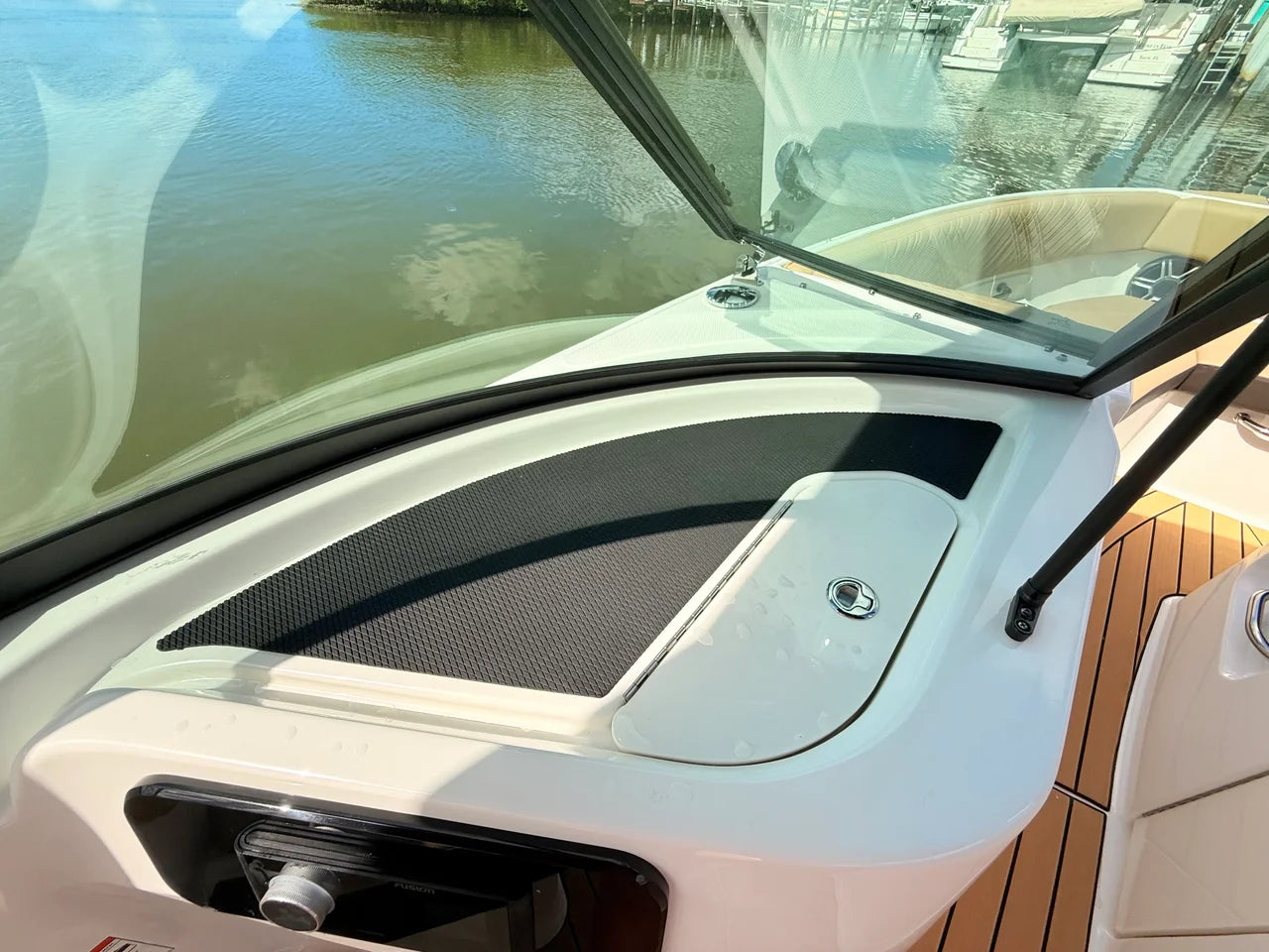 2027 Sea Ray SDX 230 Outboard 23.0 feet, St Petersburg, FL #42
