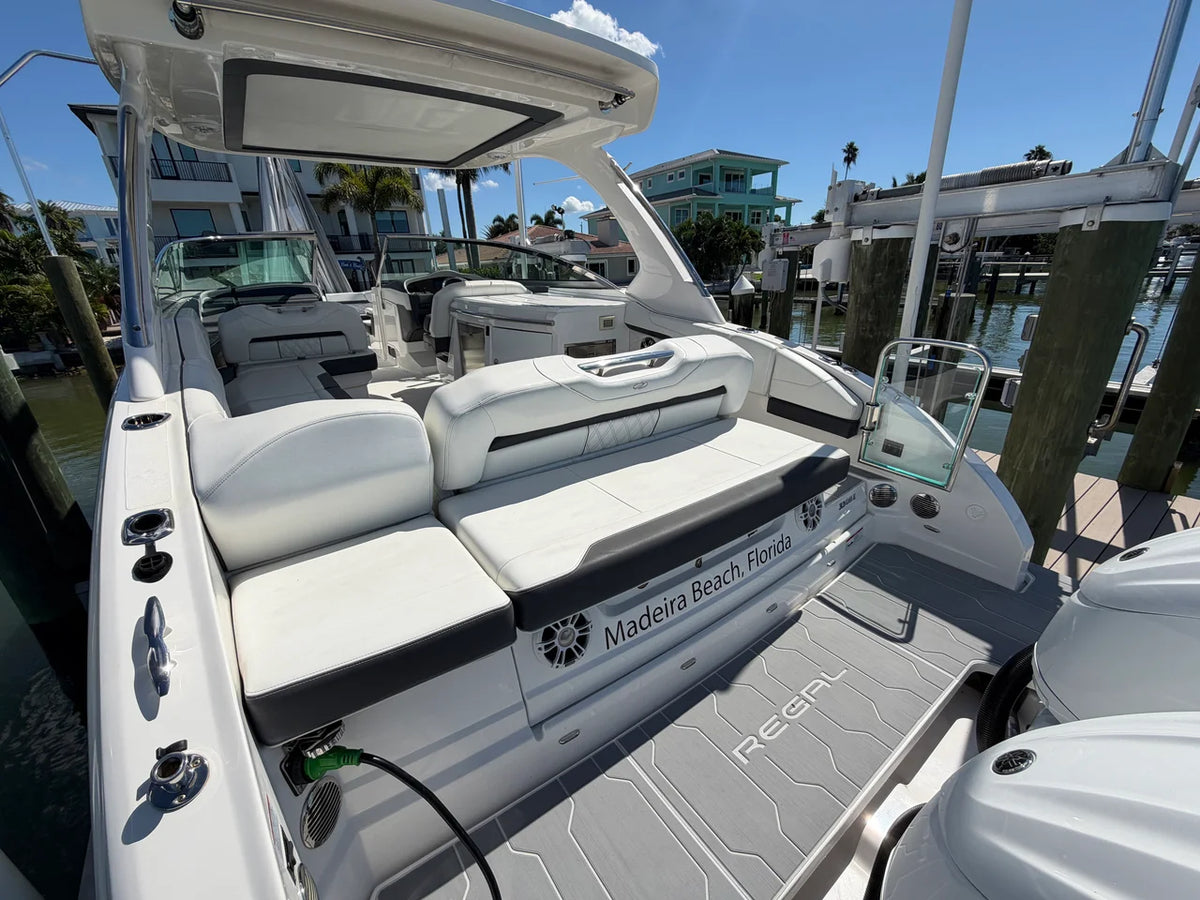 2023 Regal 33 OBX 33.0 feet, Maderia Beach, FL #2