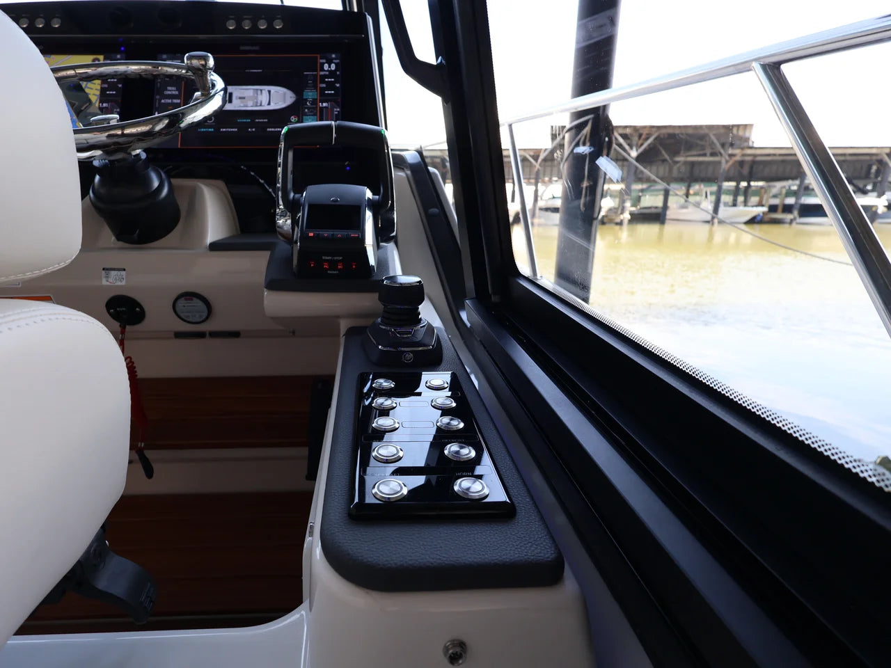 2026 Boston Whaler 405 Conquest 40.0 feet, Naples, Florida #53