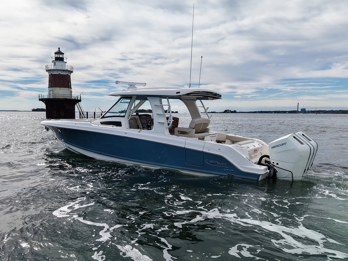 2027 Boston Whaler 350 Realm 35.0 feet, Norwalk, Connecticut #2