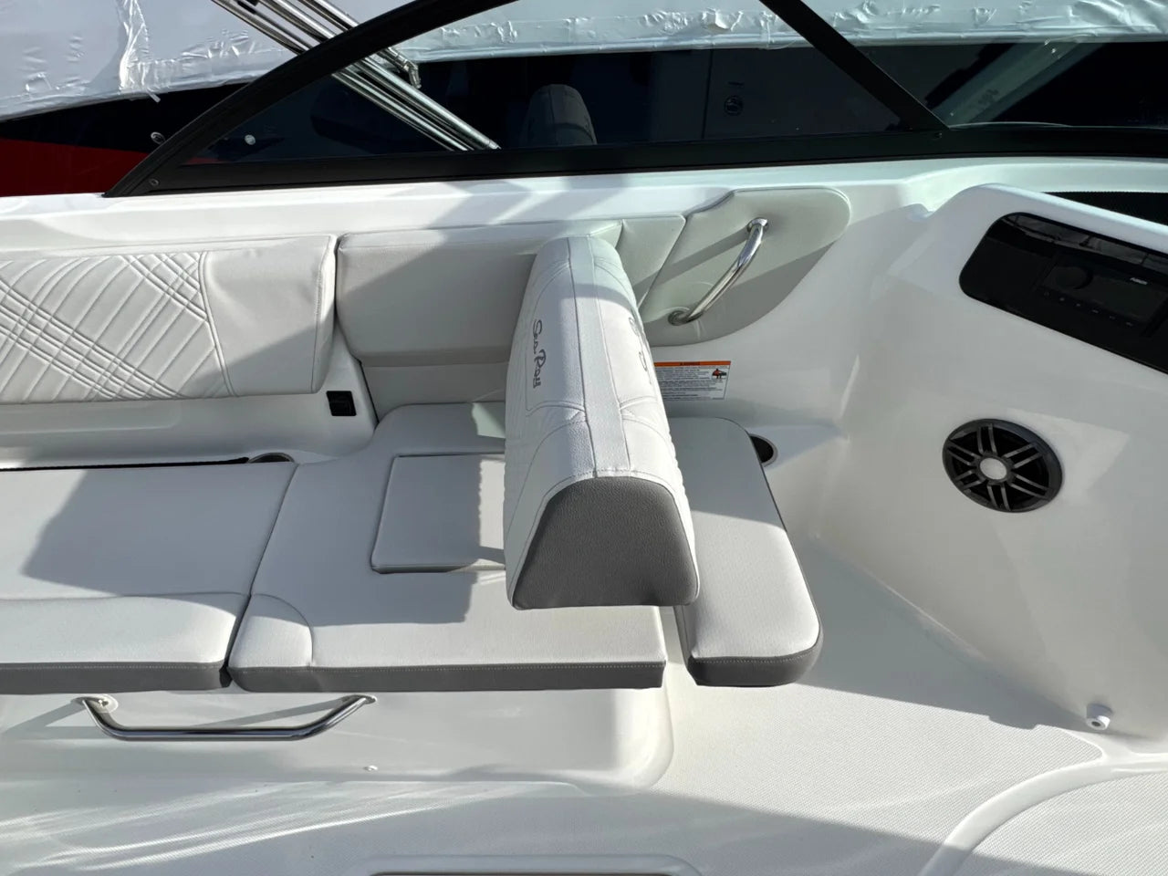 2026 Sea Ray SDX 230 Outboard 23.0 feet, Huntington, NY #19