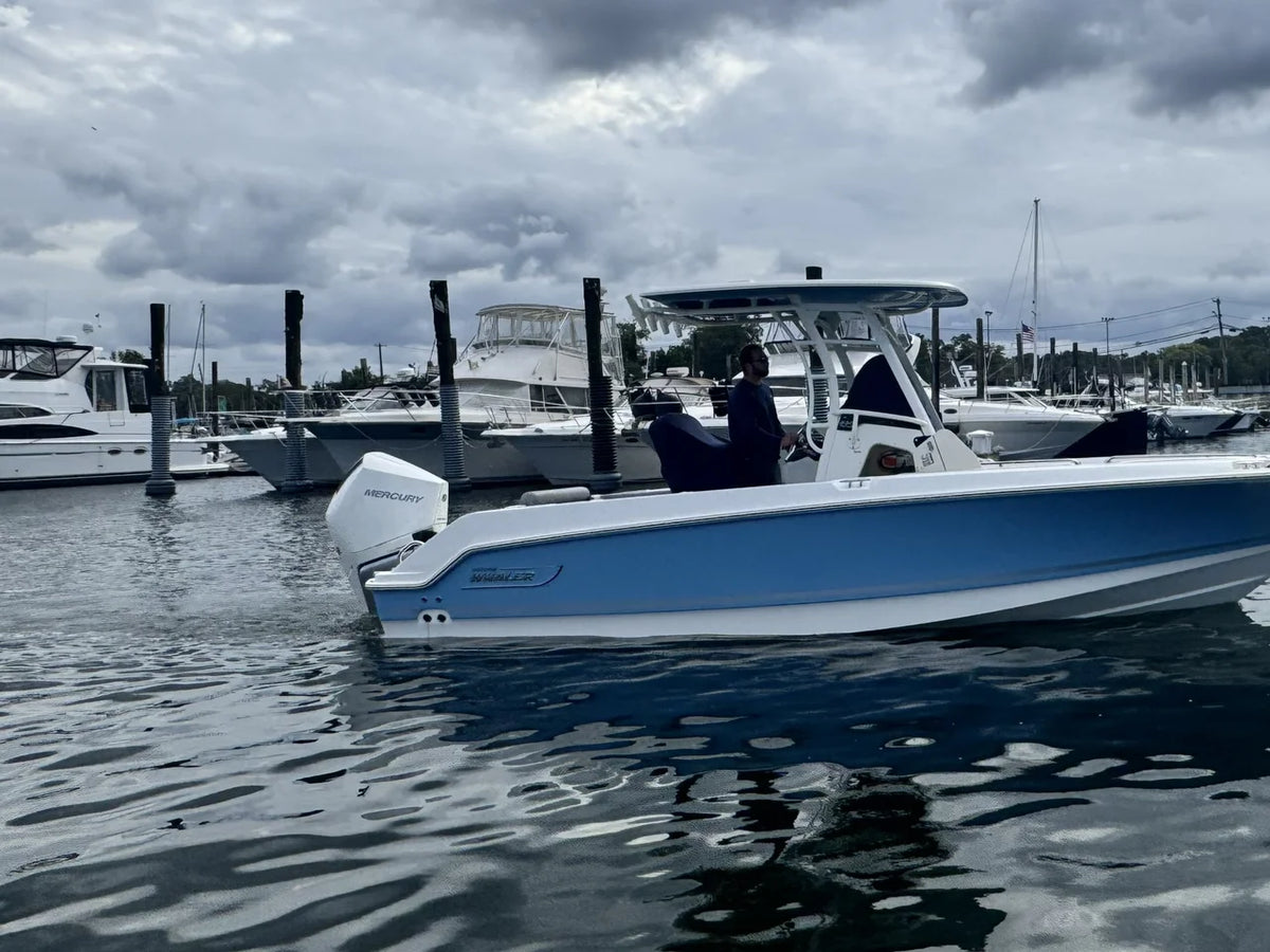 2026 Boston Whaler 230 Outrage 23.0 feet, Huntington, NY #52