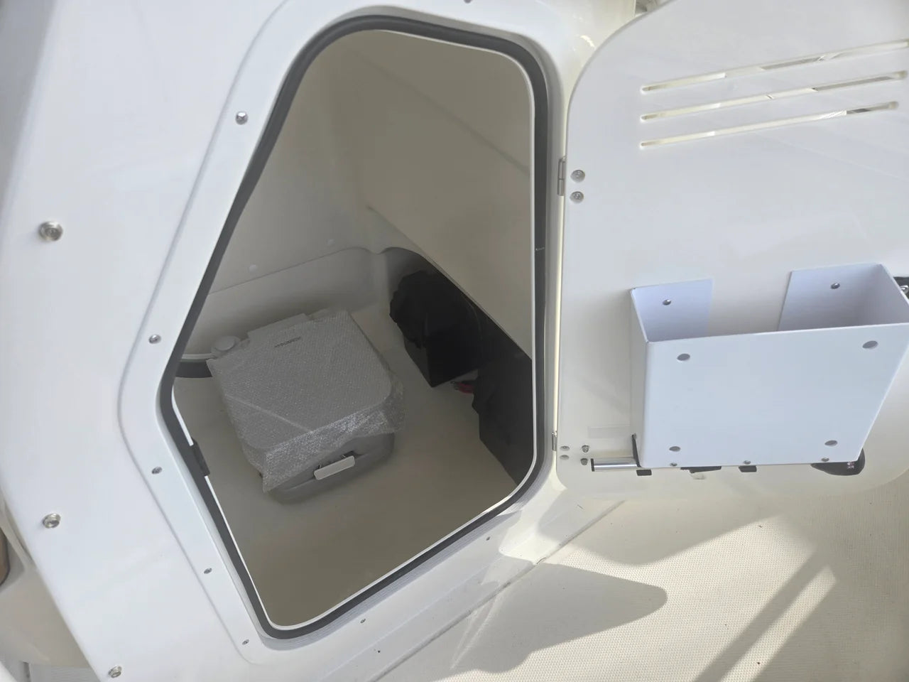 2026 Boston Whaler 210 Montauk 21.0 feet, Charleston, SC #13