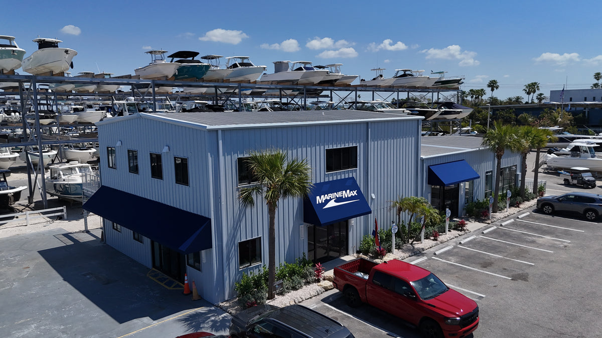 Contact MarineMax