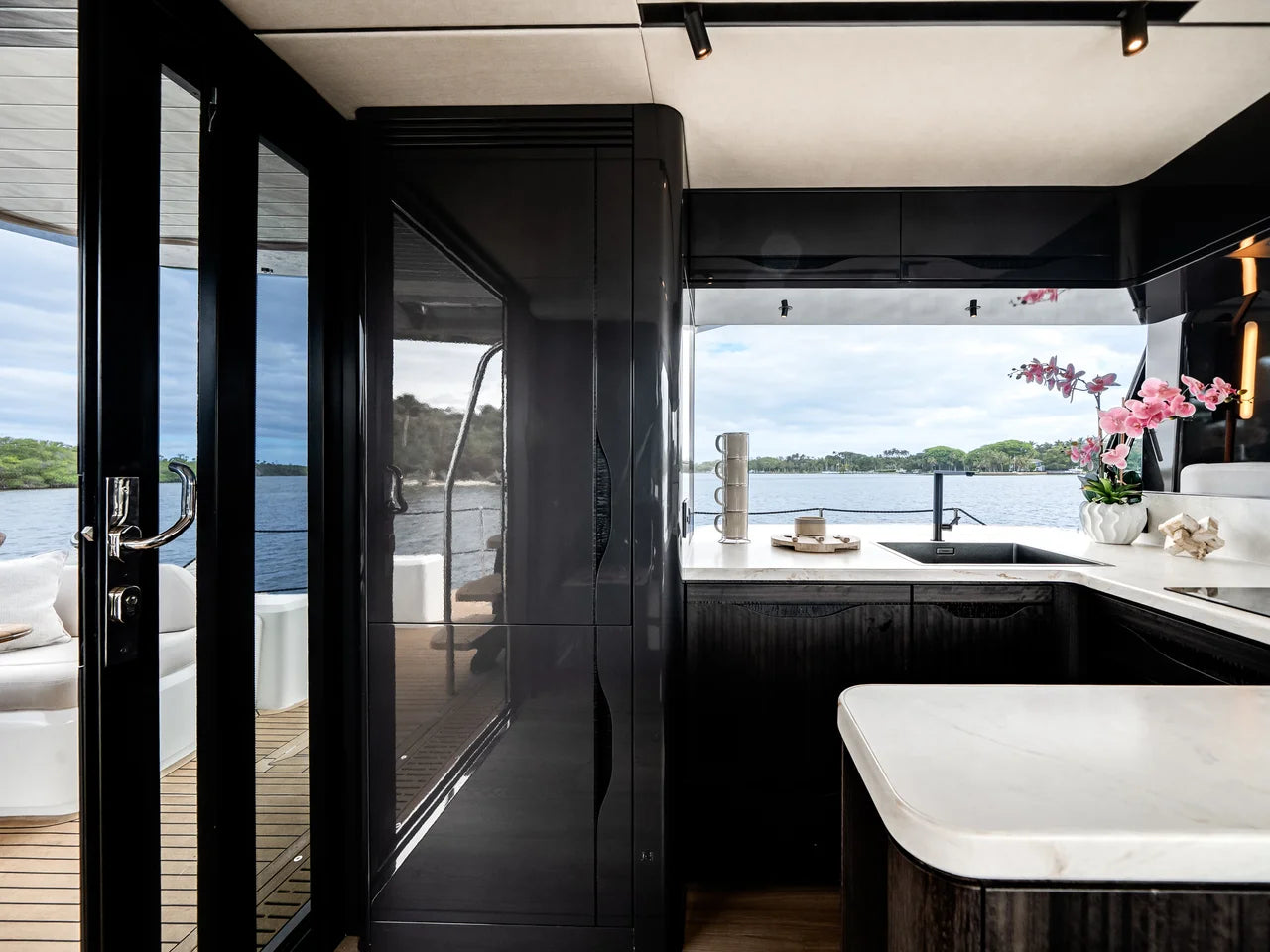 2026 Galeon 520 FLY 52.0 feet, Inuvik, Northwest Territories #131