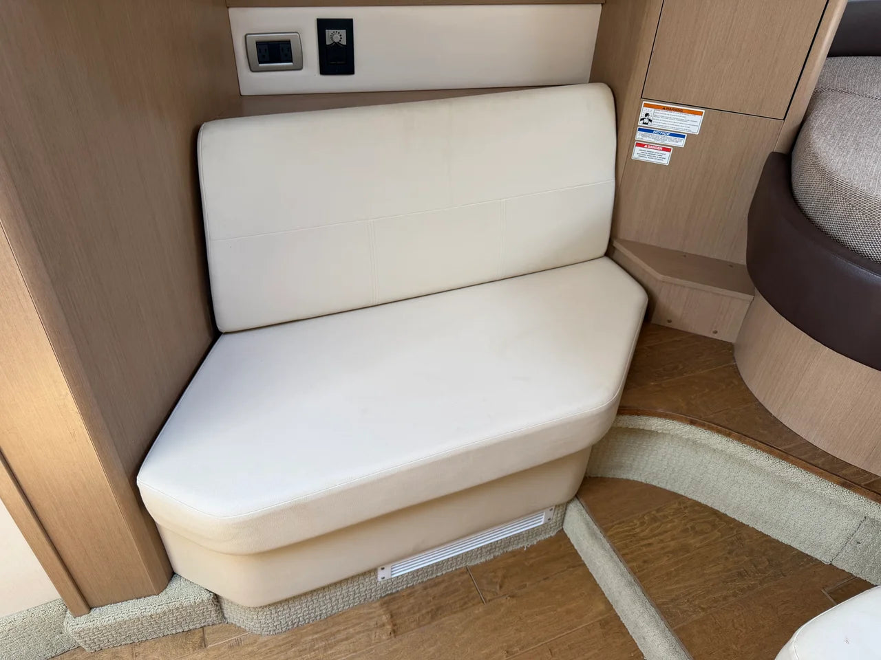 2019 Sea Ray Sundancer 350 Coupe 35.0 feet, Pensacola, Florida #30