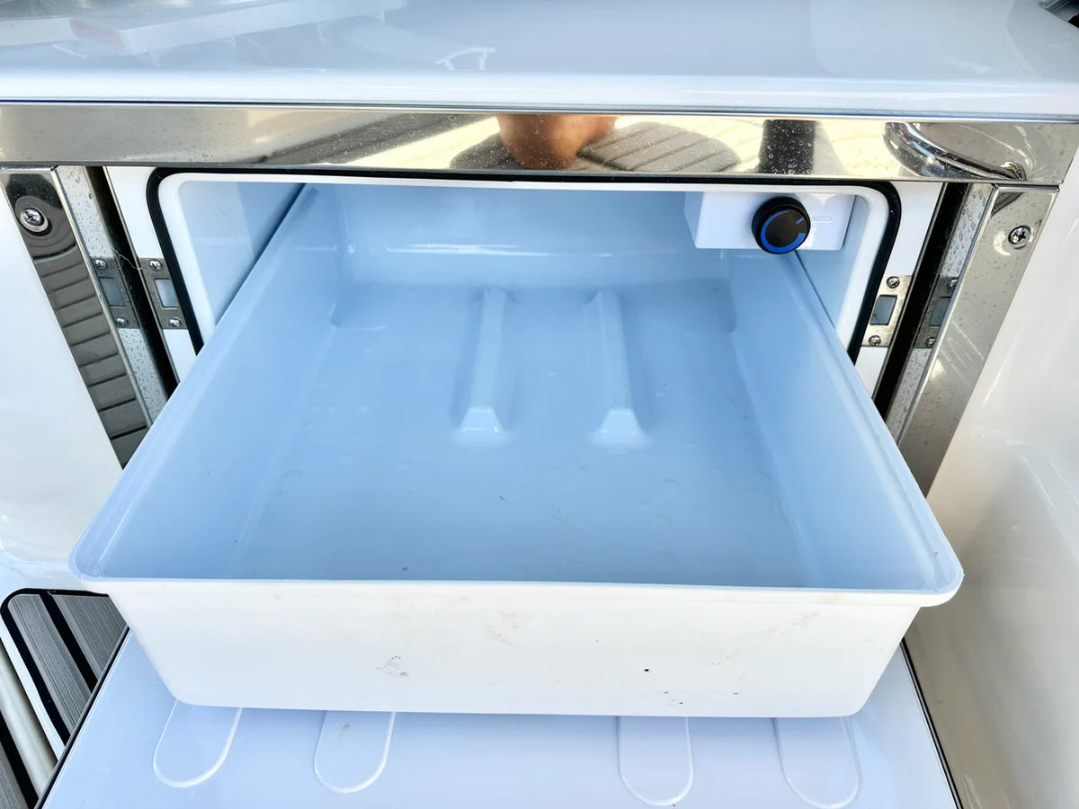 2025 Sea Ray SLX 280 OUTBOARD 28.0 feet, Sarasota, FL #29