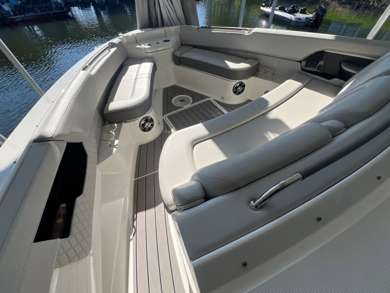 2022 Sea Ray 400 SLX 39.0 feet, Lake Ozark, Missouri #16