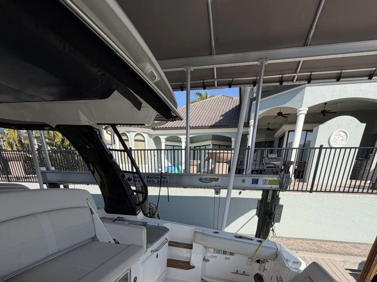 2023 Boston Whaler 350 REALM 35.0 feet, Fort Myers, FL #12
