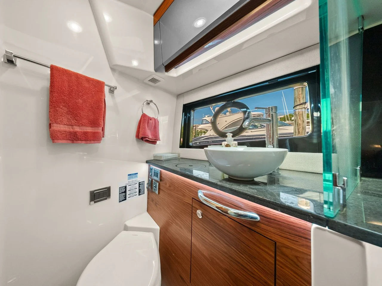 2025 Boston Whaler 405 CONQUEST 41.0 feet, St Petersburg, FL #23