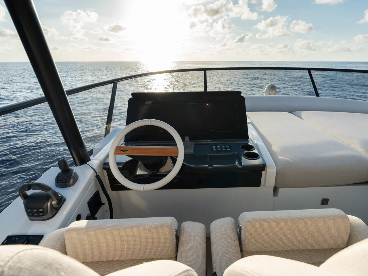 2027 Azimut Fly 82 82.0 feet, Pompano Beach, FL #23