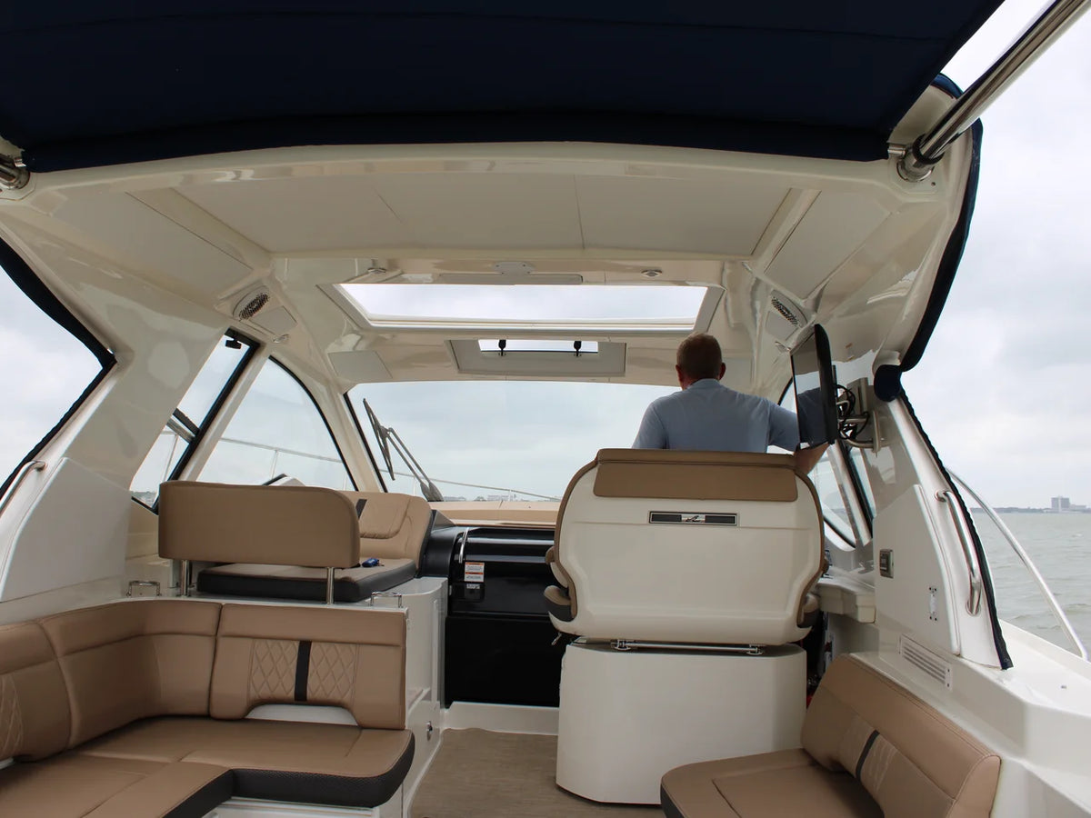 2018 Sea Ray Sundancer 350 35.0 feet, Seabrook, TX #47