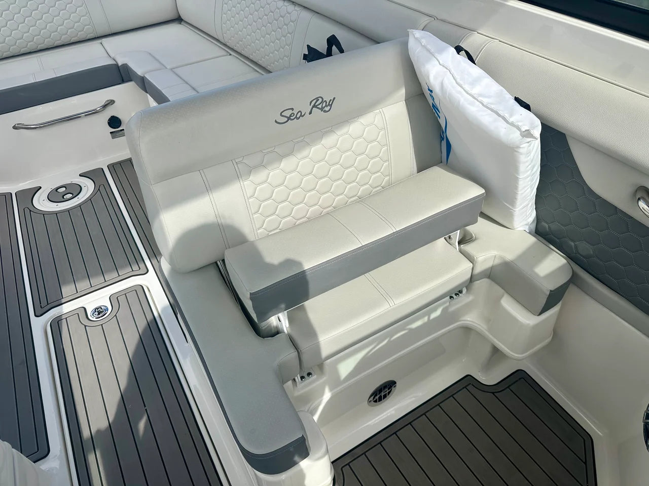 2024 Sea Ray 270 SDX OB 27.0 feet, Fort Myers, Florida #21