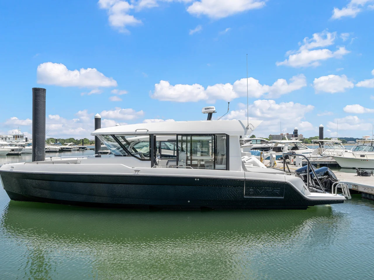 2026 Cruisers Yachts 38 VTR EC 38.0 feet, Quincy, MA #4