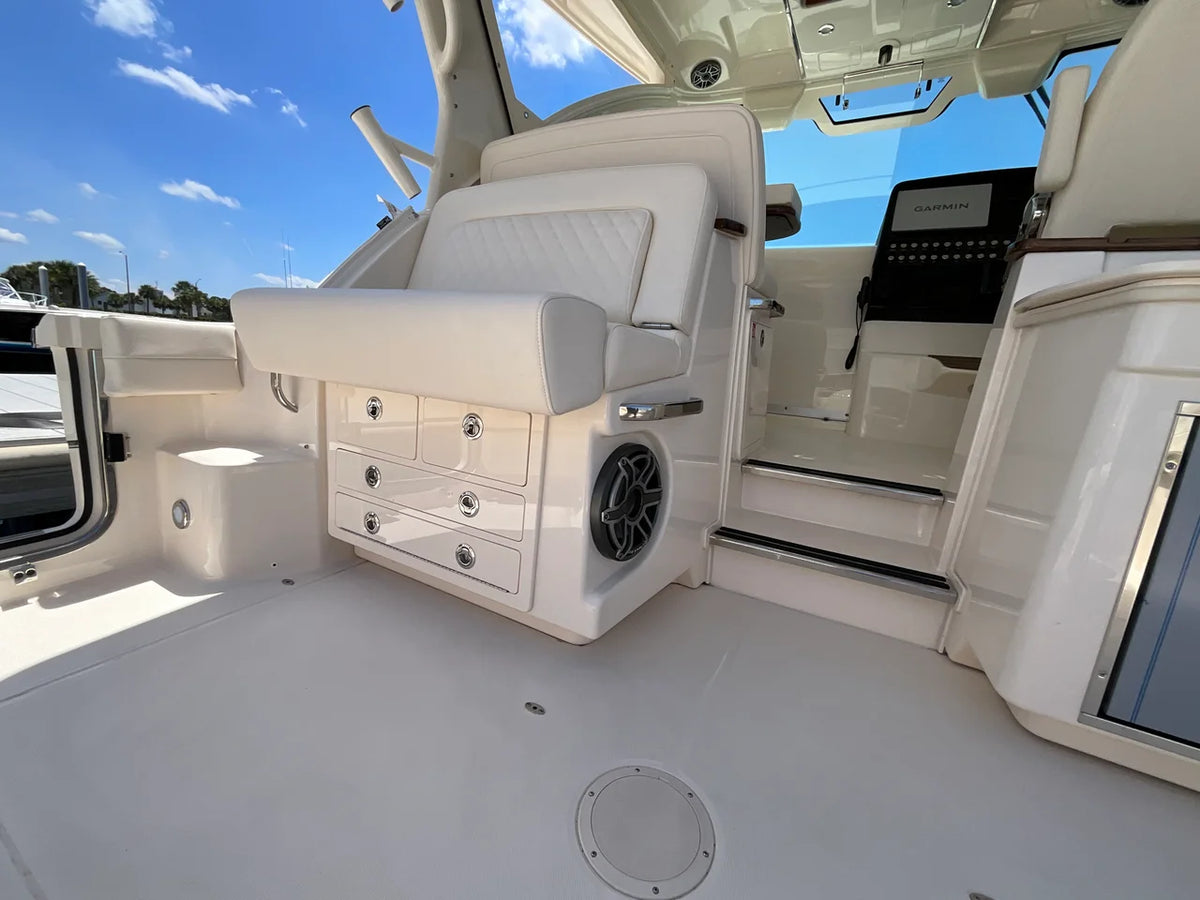 2026 Grady-White Express 340 33.0 feet, Jacksonville Beach, Florida #14