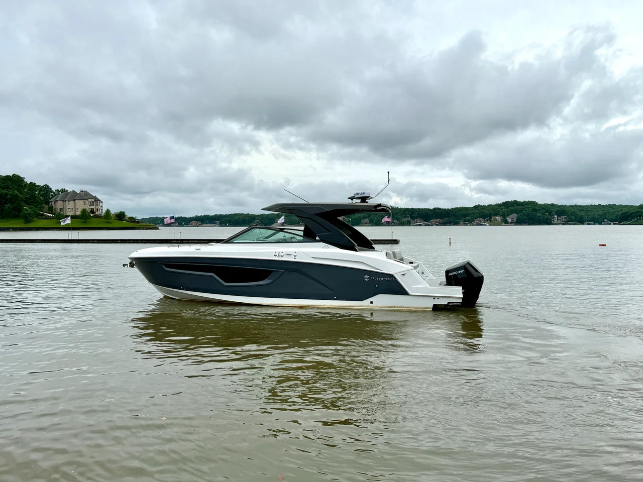 2026 Cruisers Yachts 34 GLS Outboard 34.0 feet, Lake Ozark, MO #1