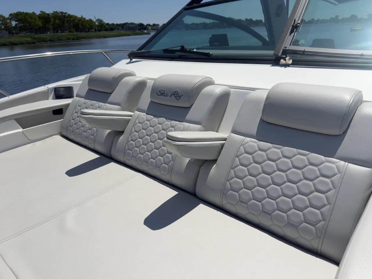 2021 Sea Ray 320 SUNDANCER OB 32.0 feet, Norwalk, Connecticut #25