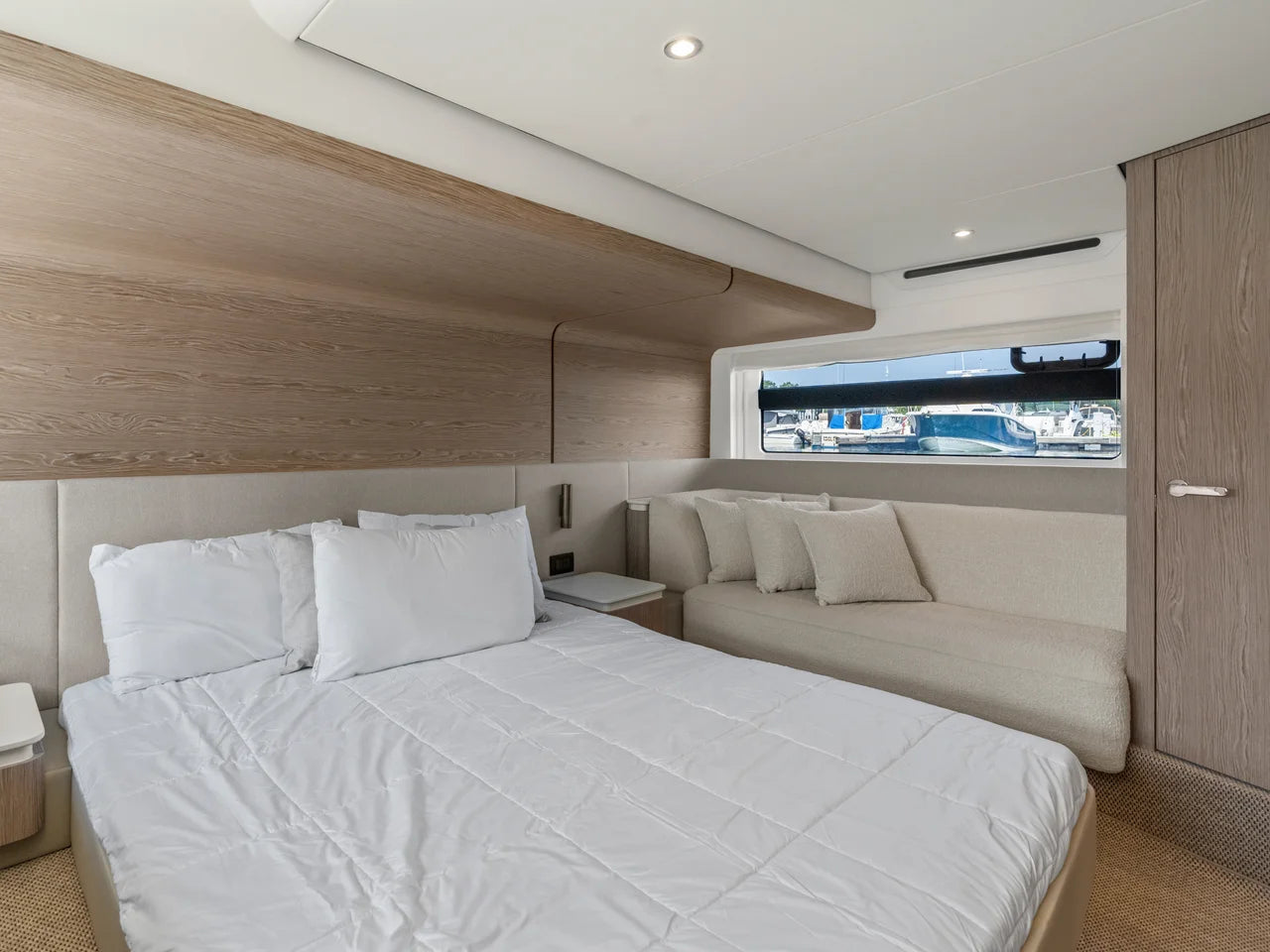 2027 Azimut Fly 53 53.0 feet, Quincy, MA #51