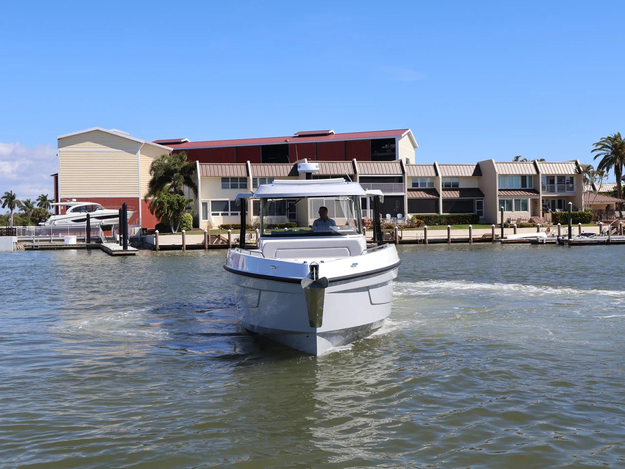 2026 Cruisers Yachts 38 VTR 38.0 feet, Naples, Florida #4