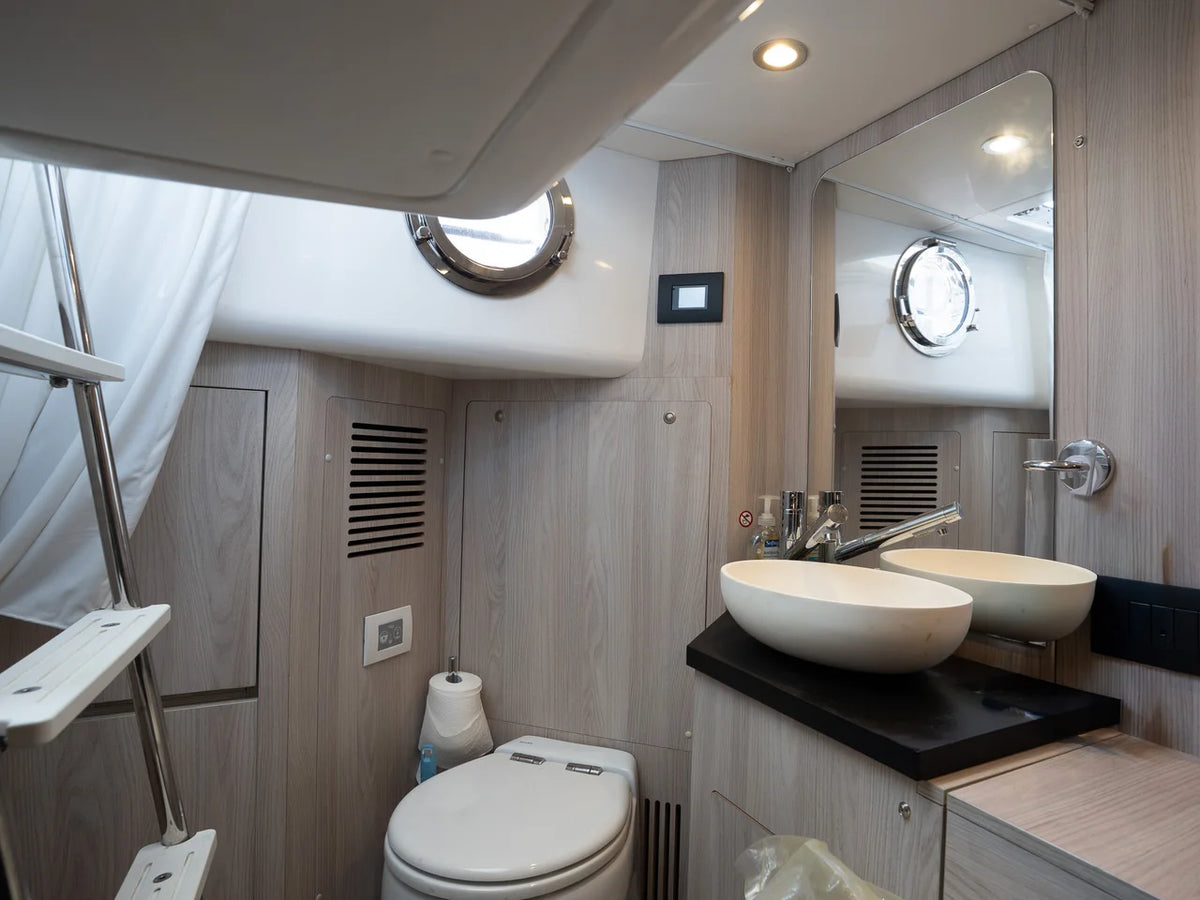 2025 Azimut FLY 50 52.0 feet, Miami, FL #50