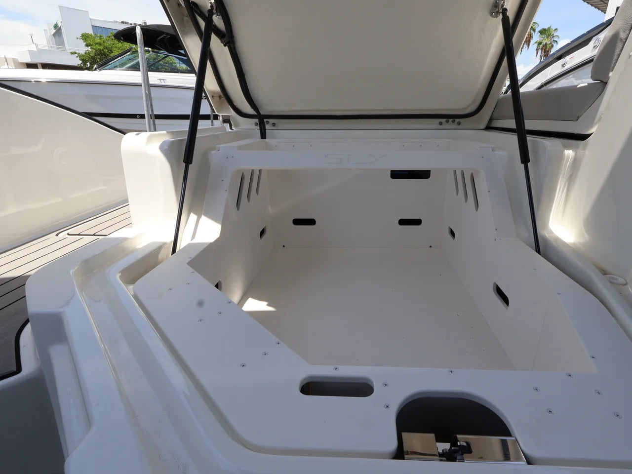 2027 Sea Ray SLX 280 Outboard 28.0 feet, Naples, Florida #38