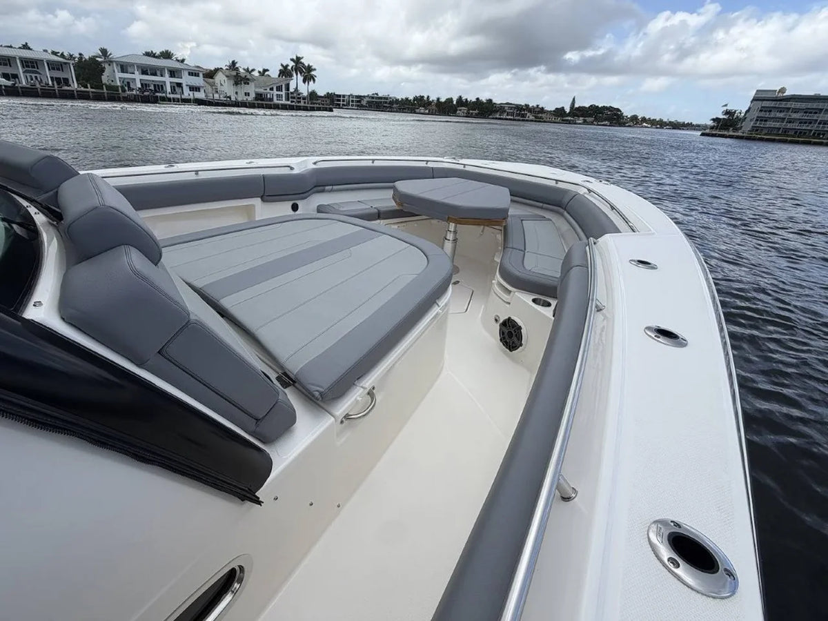 2027 Boston Whaler 380 Outrage 38.0 feet, Pompano Beach, Florida #34
