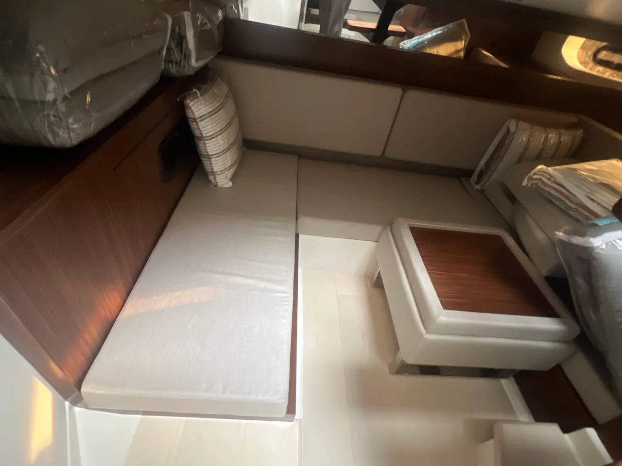 2026 Sea Ray Sundancer 370 37.0 feet, Lake Ozark, MO #16