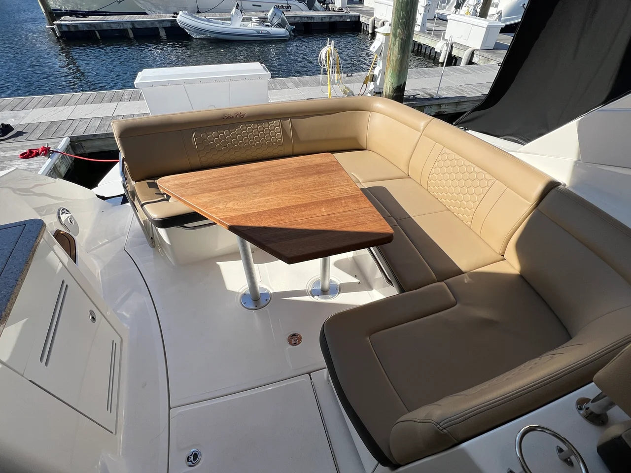 2018 Sea Ray 350 SUNDANCER 35.0 feet, Wakefield, RI #18