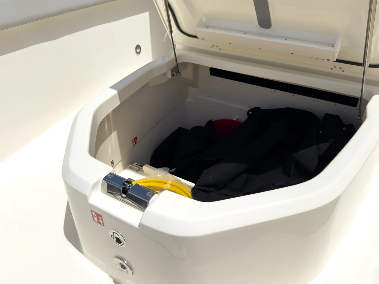 2026 Boston Whaler 330 Outrage 33.0 feet, Fort Myers, Florida #20