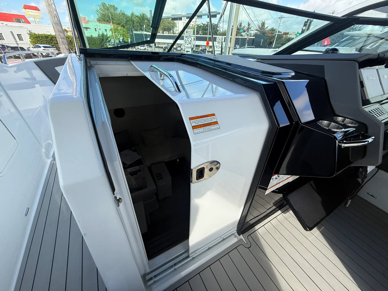 2022 Cruisers Yachts 34 GLS Outboard 34.0 feet, Miami, FL #22