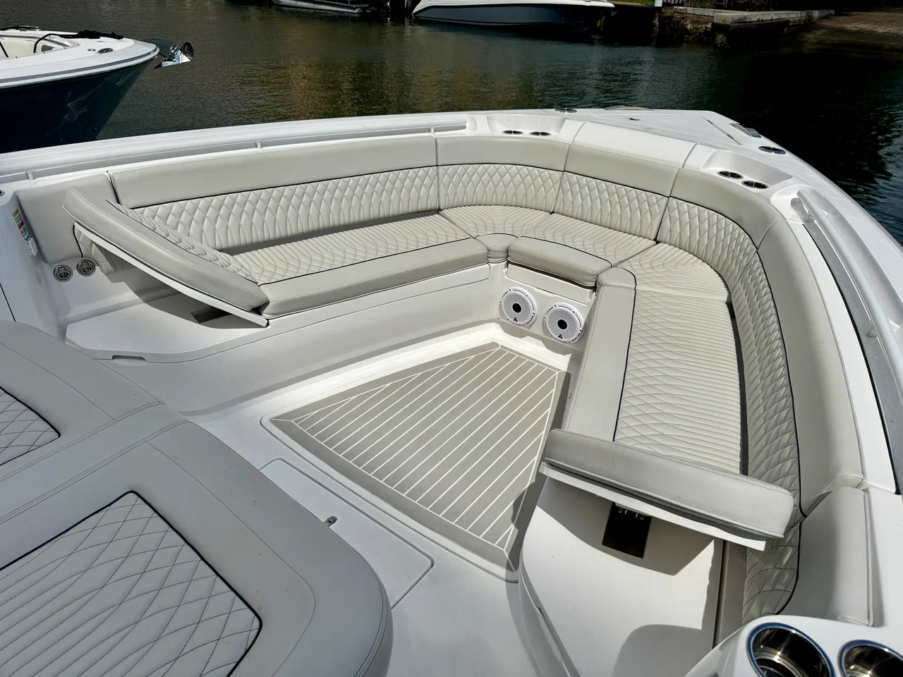 2024 Intrepid 427 NOMAD SE 42.0 feet, Dania, FL #16