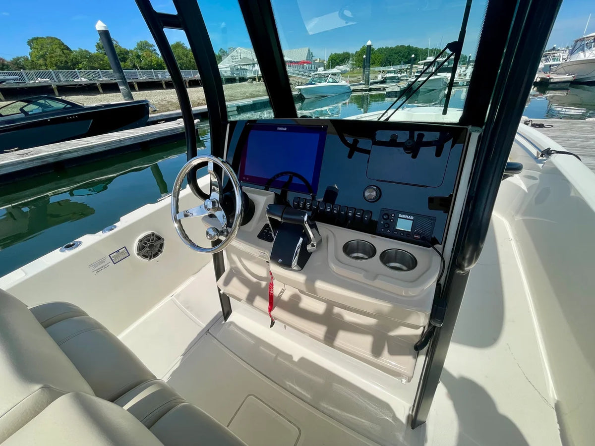 2023 Boston Whaler 280 DAUNTLESS 28.0 feet, Quincy, MA #15